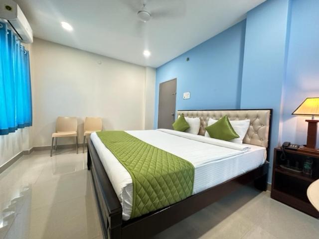 Hotel Prime Classic เชมชาบัด ภายนอก รูปภาพ