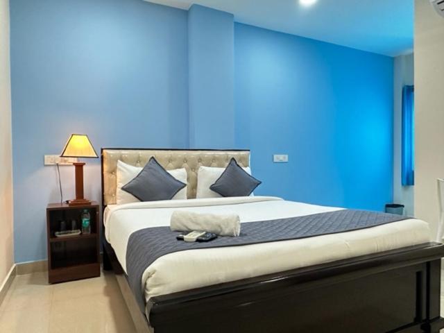 Hotel Prime Classic เชมชาบัด ภายนอก รูปภาพ